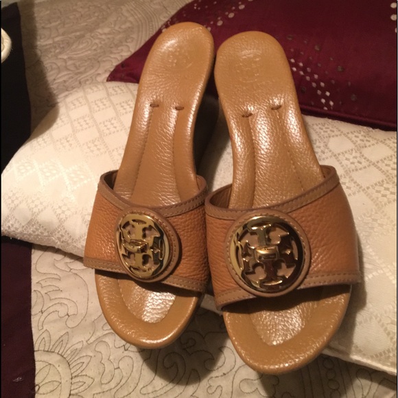 Tory Burch wedged - Picture 3 of 7